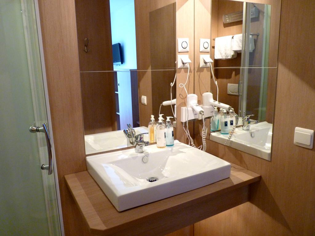 Hotel Blie, Bed & Breakfast, Self Check-In Horn Esterno foto