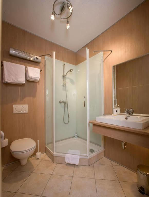 Hotel Blie, Bed & Breakfast, Self Check-In Horn Esterno foto