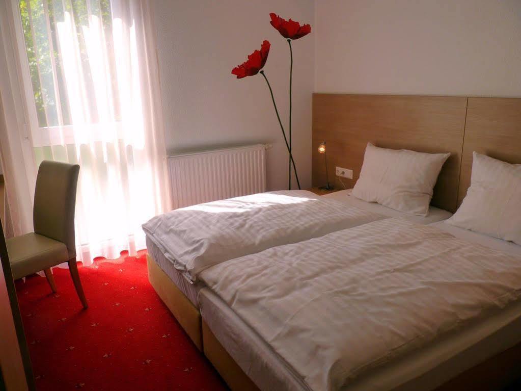 Hotel Blie, Bed & Breakfast, Self Check-In Horn Esterno foto